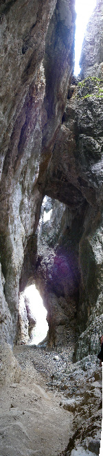 Several merged  pictues, showing the triple arch