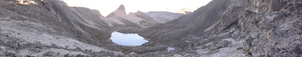 The Emerald Tarn at the bottom of the Hausberg Valley