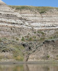 Stratified layers typical of the banks and hills in the bad lands area