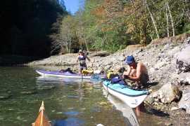 kayak at End of Roscoe bay